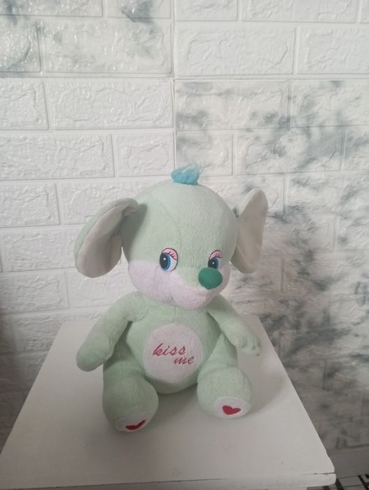 Vând jucări la 25 lei buc