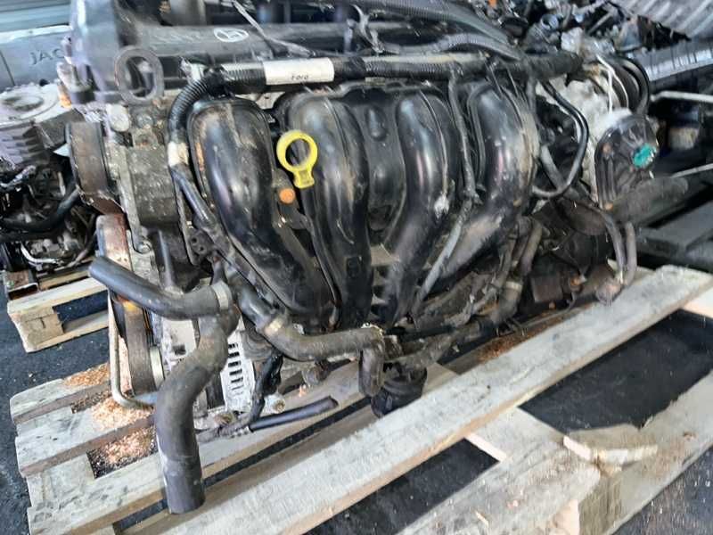 Двигатель Ford Focus QQDB 1.8