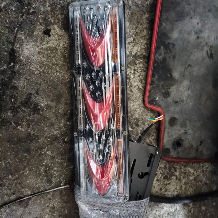 задний фонарь хово