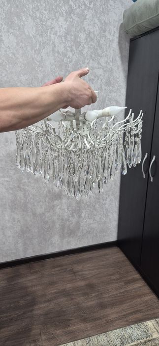 Люстры навесные б/у