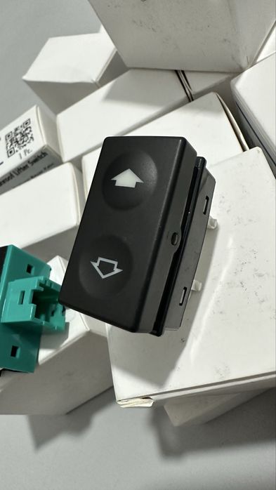 Кнопки стеклоподъемника BMW E36/E39