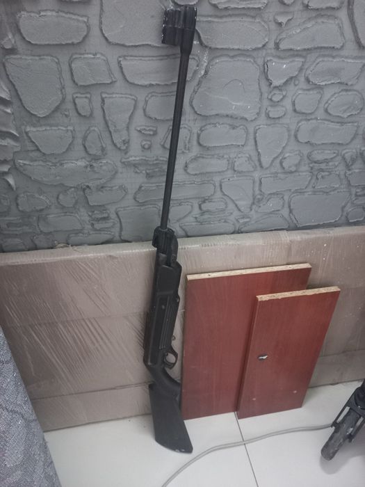 Продам чугунный казан на 8л