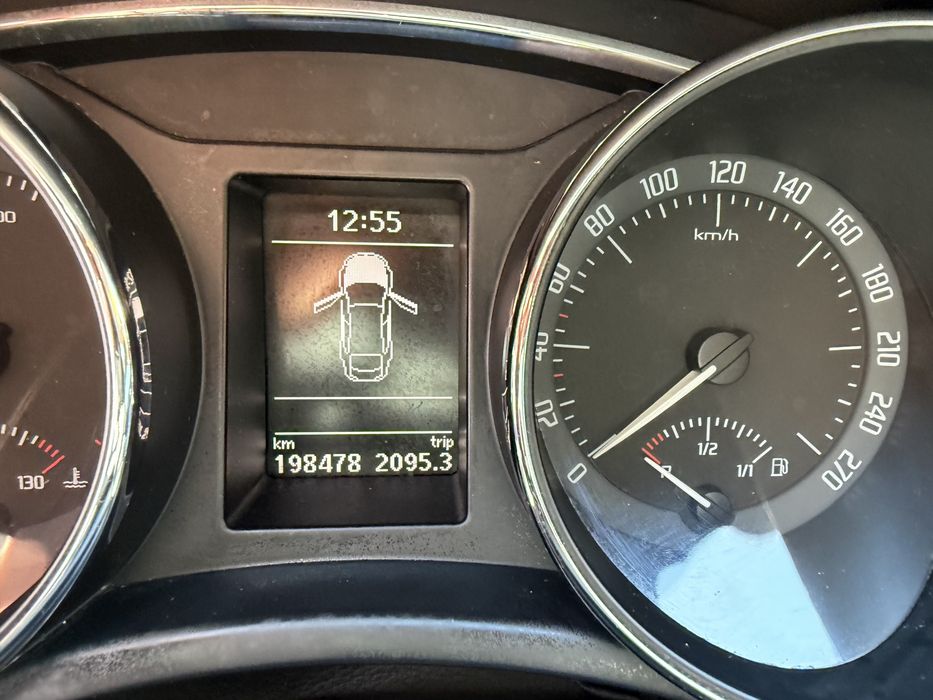 Skoda Superb berlina