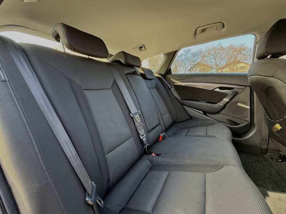 De vanzare - Hyundai i40 136CP 1.7 CRDi Fifa World Cup Edition