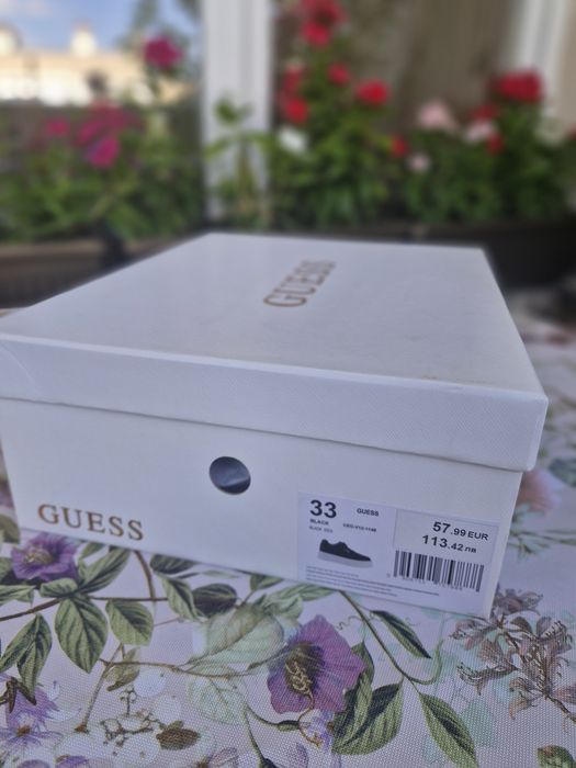 GUESS детски кецове