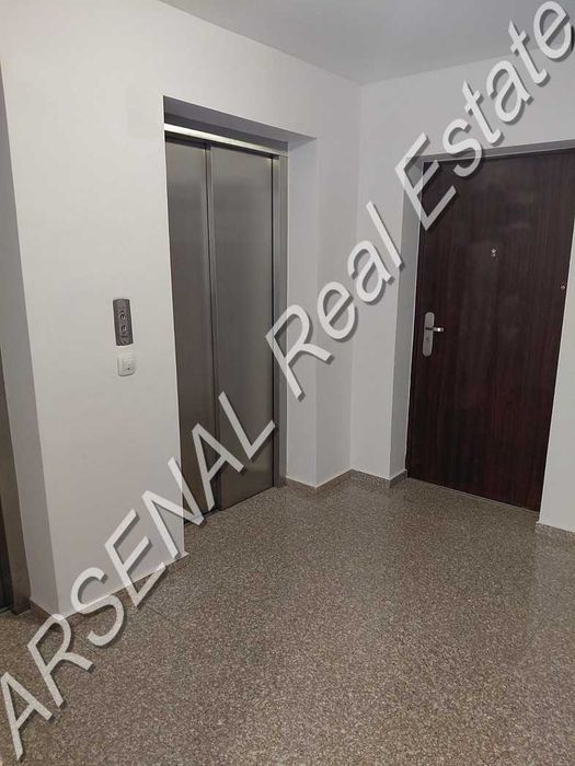 Дава се под наем Офис в София, Полигона - 115 кв.м за 750 € - Снимка #1