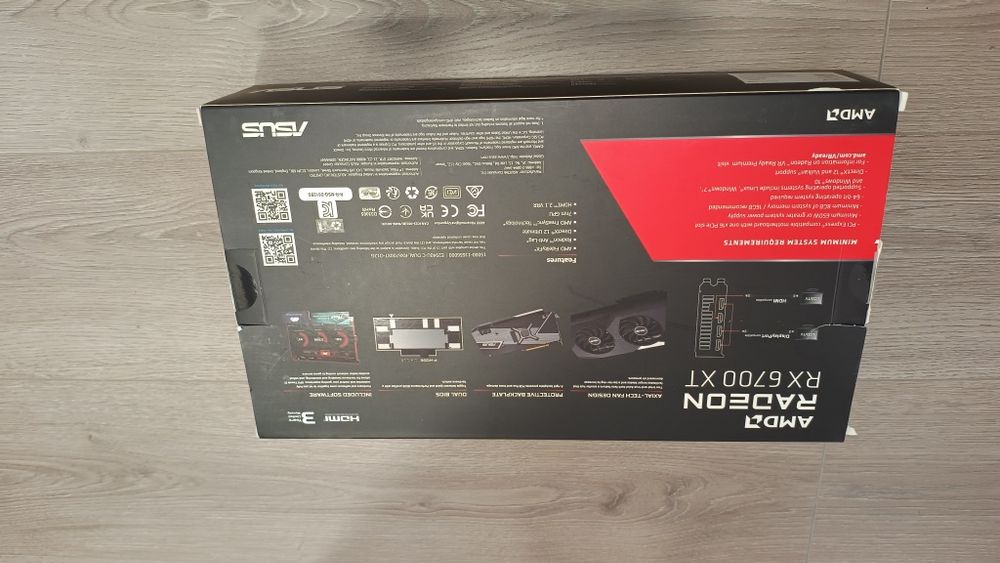 Asus AMD Radeon RX 6700  XT 12Gb
