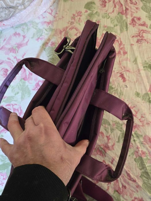 Geanta pentru laptop 15".