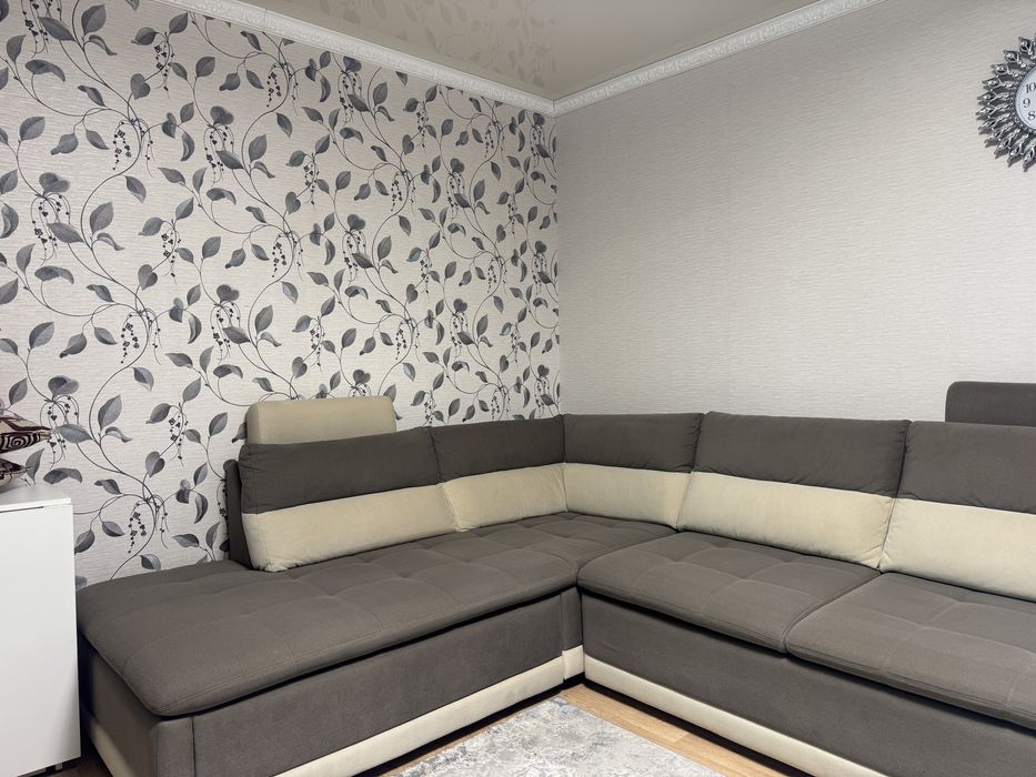 Продам угловой диван