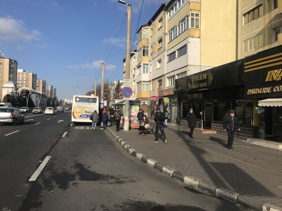 De inchiriat! Spatiu in statia de autobuz Narcisa - Vad exceptional !!!
