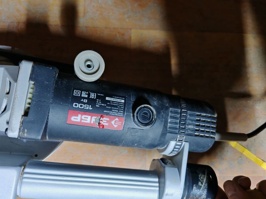 Штроборез зубр почти новый