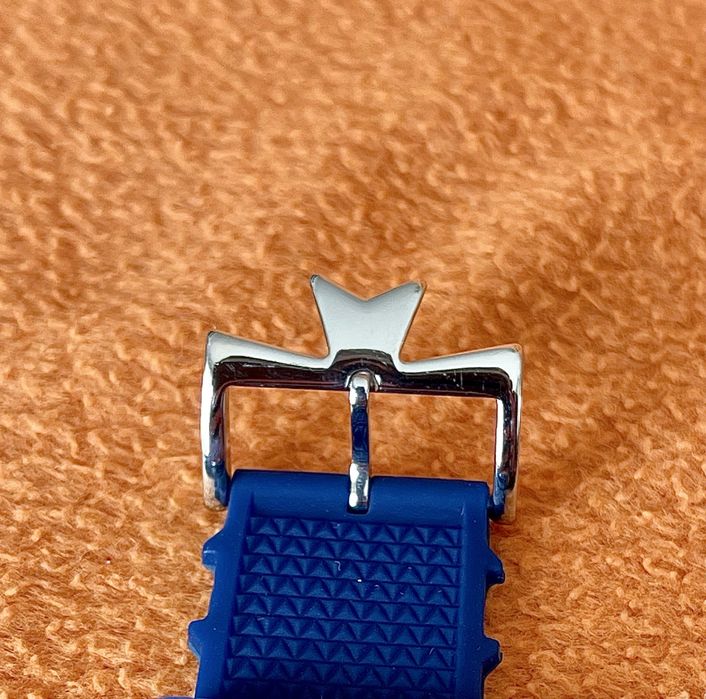 Vacheron Constantin Overseas Blue Dial 41mm - ръчен механичен часовник