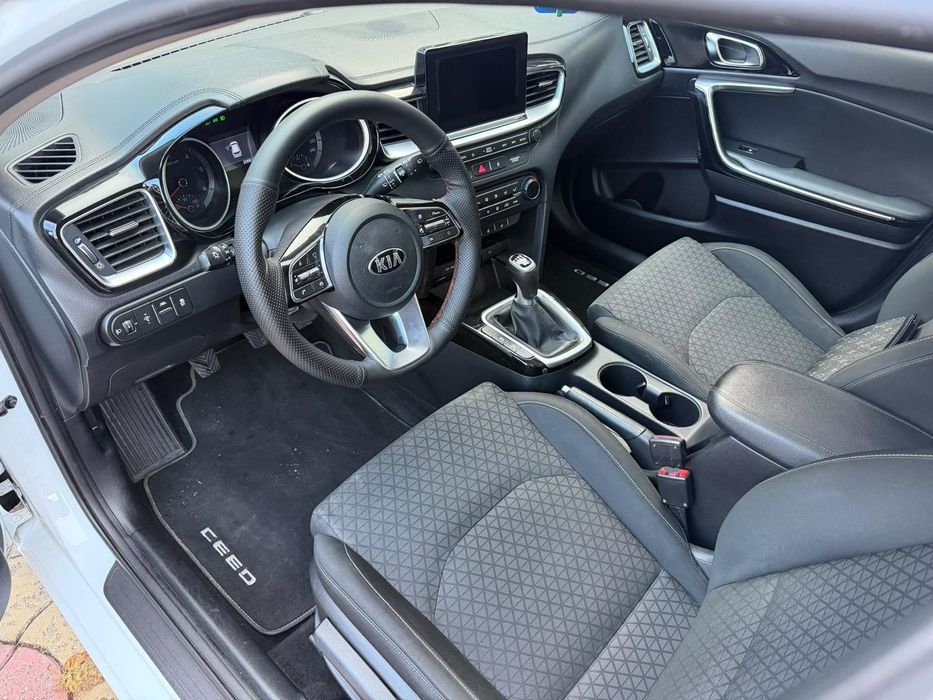 KIA Ceed 2020 — imagine 4
