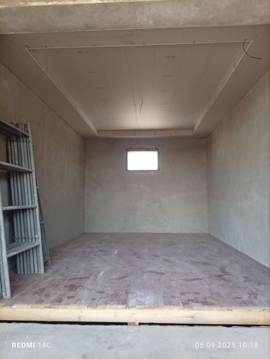 Пол потолок уста