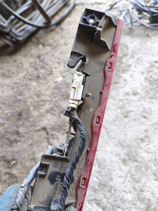 Фар Ниссан хтреил т30 и стоп