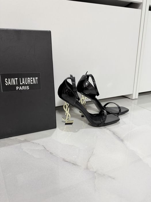 Sandale Saint Laures Paris