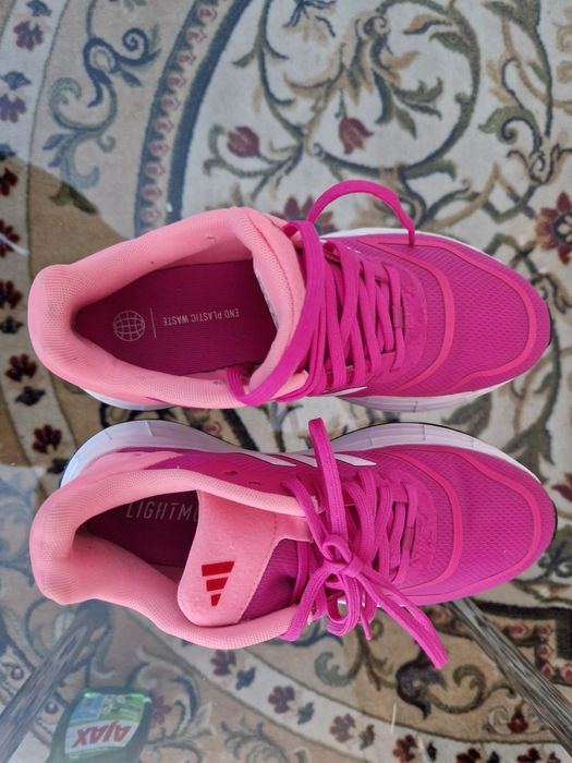 Vând adidași de damă Adidas Duramo 10, mărimea 38, culoare fuchsia