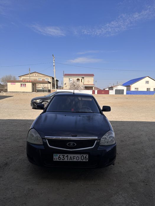 Приора 2008, газ и кондер есть