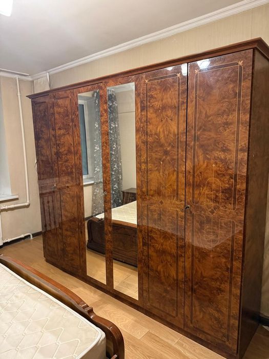 Спальный гарнитур в комплекте б/у. Самовывоз