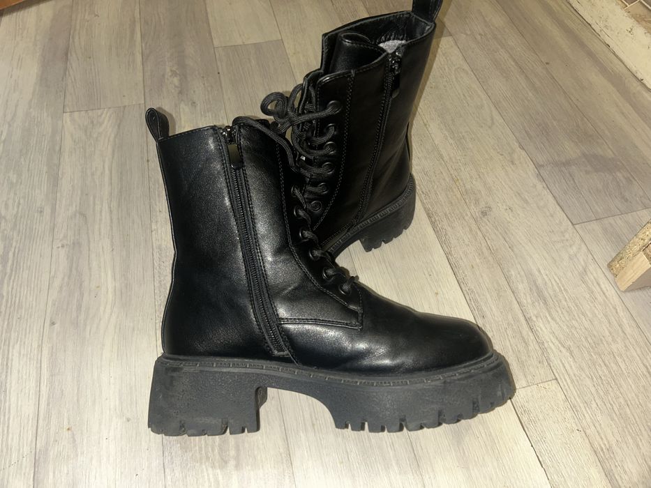 ПРОДАМ ботинки зимние