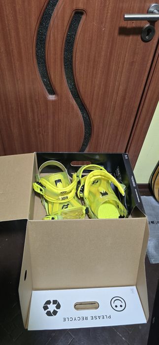 Legaturi snowboard Ride Revolt M/L