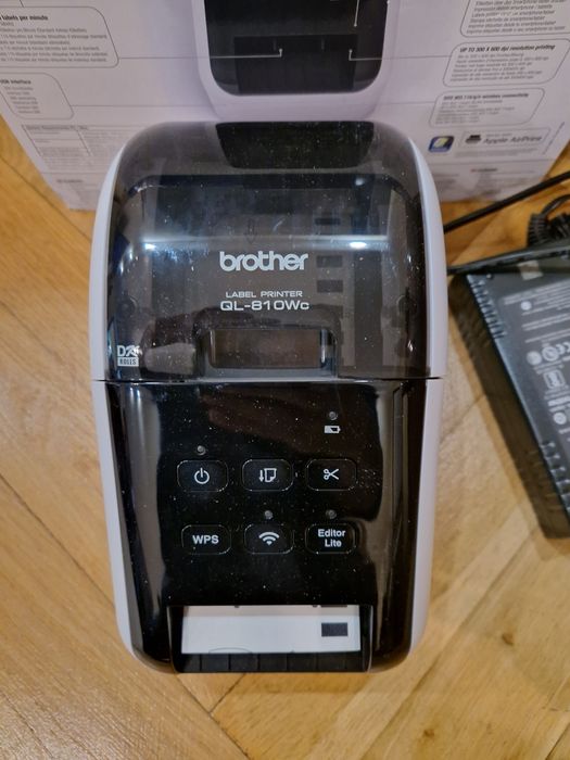 Imprimantă etichete termică Brother QL-810Wc | Wi-Fi, AirPrint