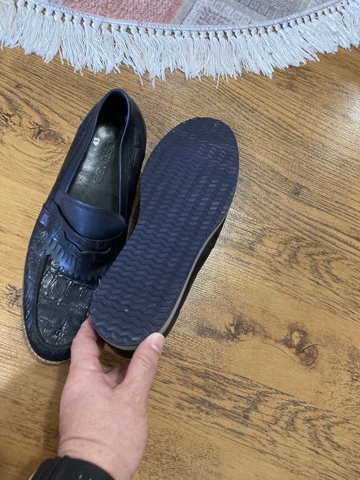 Марстонки Jack Wolfskin, Асикс, Superga, кожени обувки Derimid