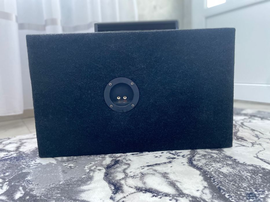 Бас каса 12” с усилвател