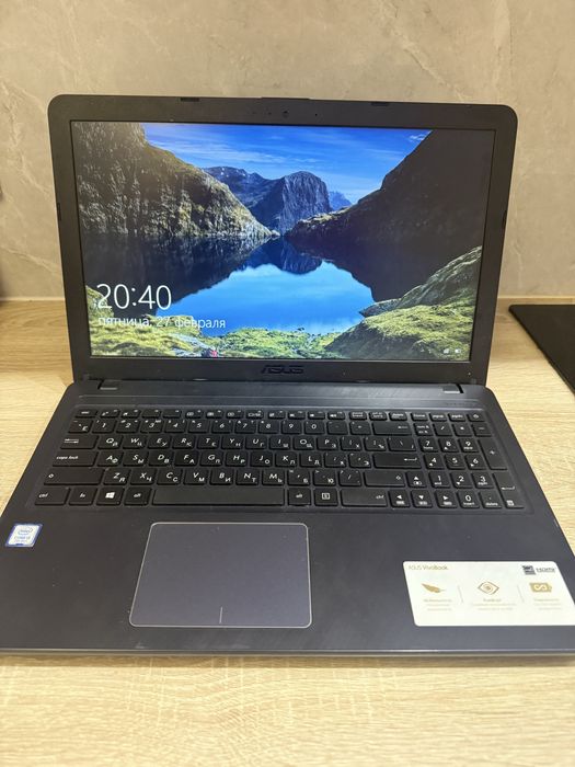 Продам ноутбук Асус. 60.000 тг.