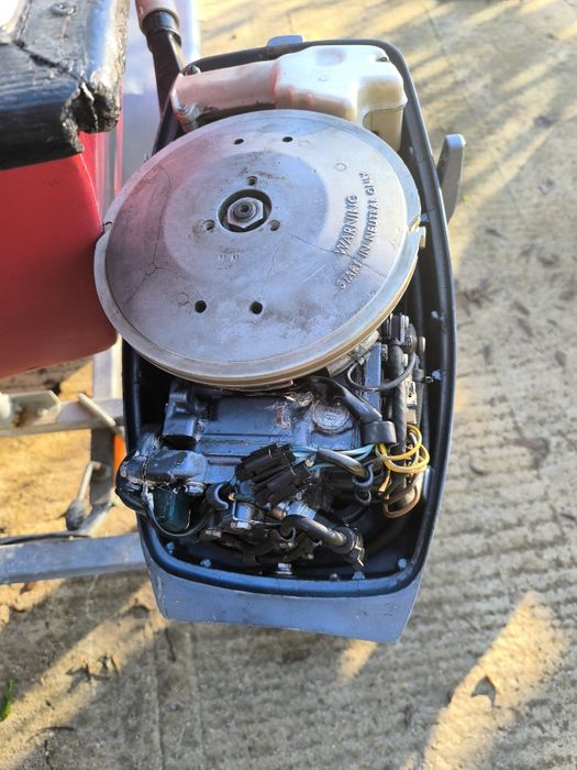 Двигател за лодка