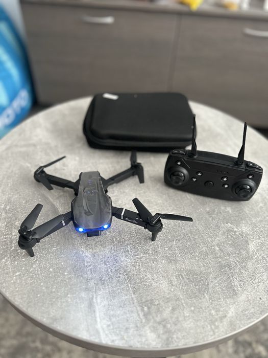 Vand Drona aproape noua