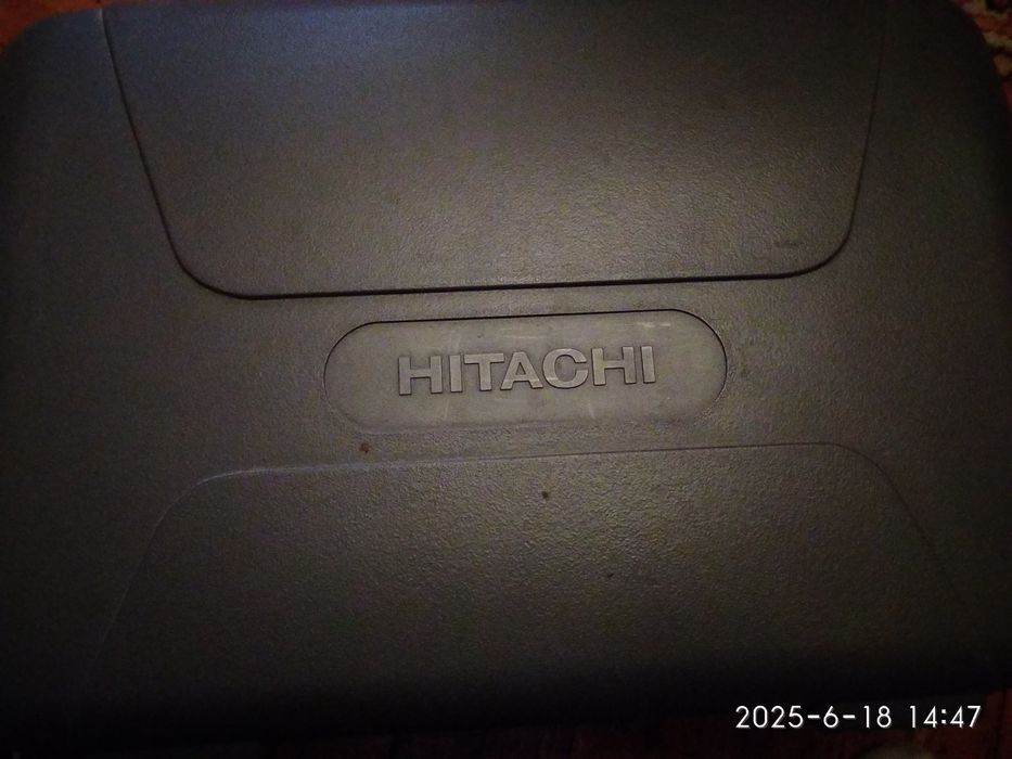 Видеокамера VHS - HITACHI, Japan
