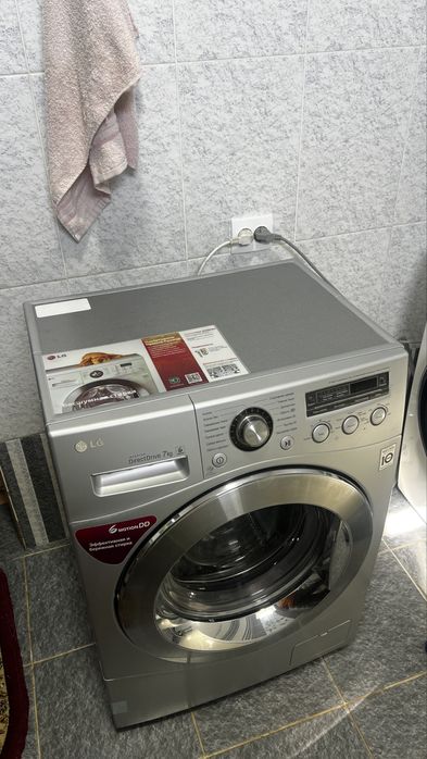 Продам стиральную машину