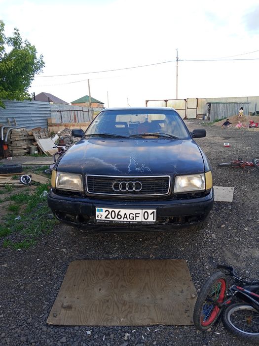 Продам Ауди 100с4