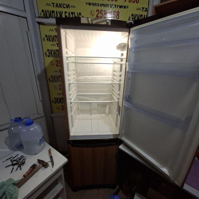 Рабочий  холодильник