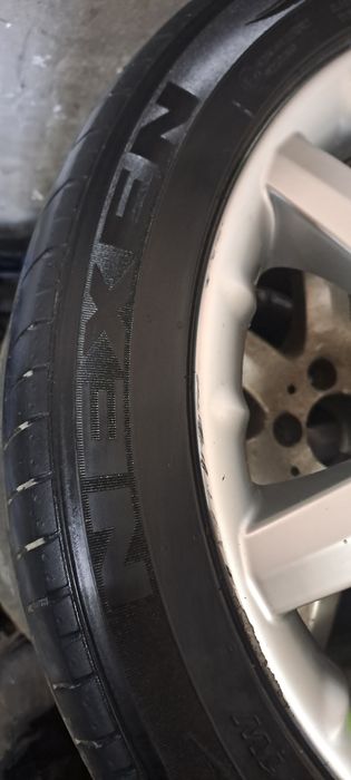 Продам диски с резиной от мерседес