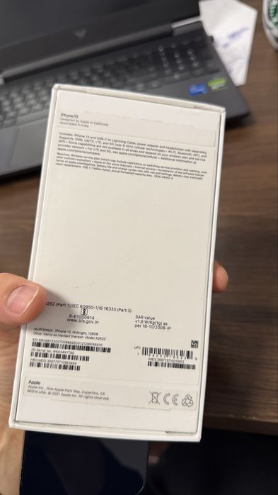 Айфон 13 срочно полный комплект в идеале