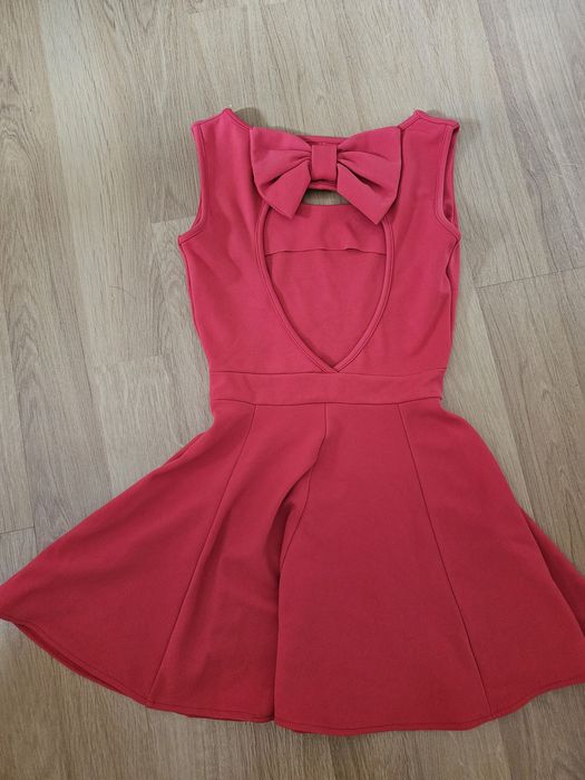 Дамски рокли Xs размер