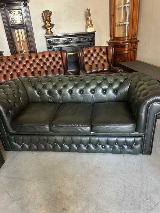 Canapele Chesterfield,Extensibile!