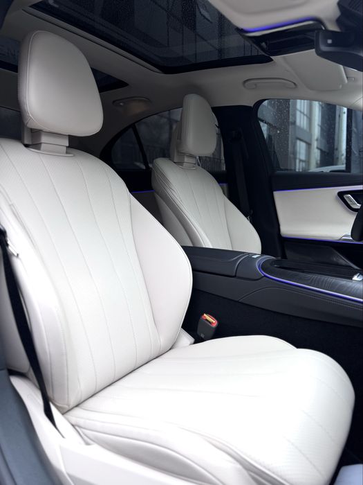 Mercedes-Benz W214 E260