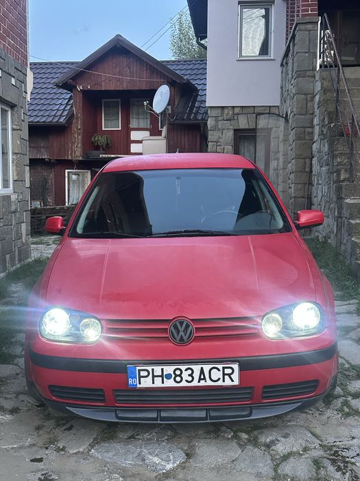 Se vine golf 4 in stare perfecta