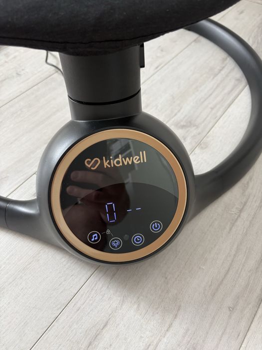 Balansoar electric 2 în 1 Kidwell Reve Black Gold,