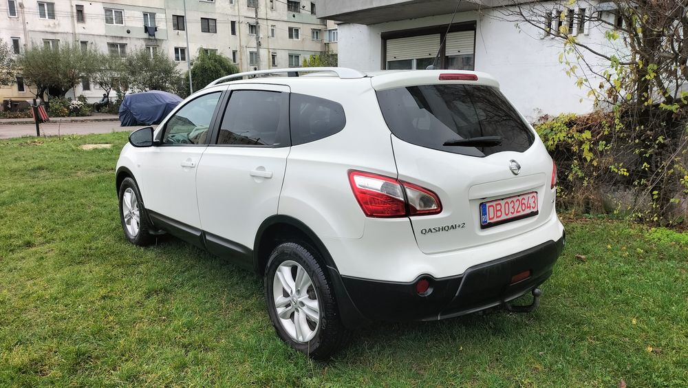 Nissan Qashqai+2 cap 2,0 an 2011 cu 7 locuri