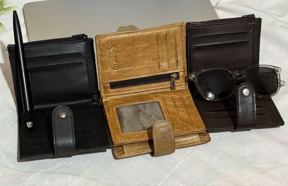 Мужские кошельки