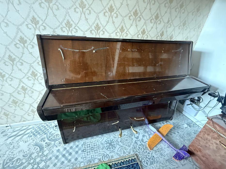 Пианино Аккорд    пианина рабочий требуется ремонт