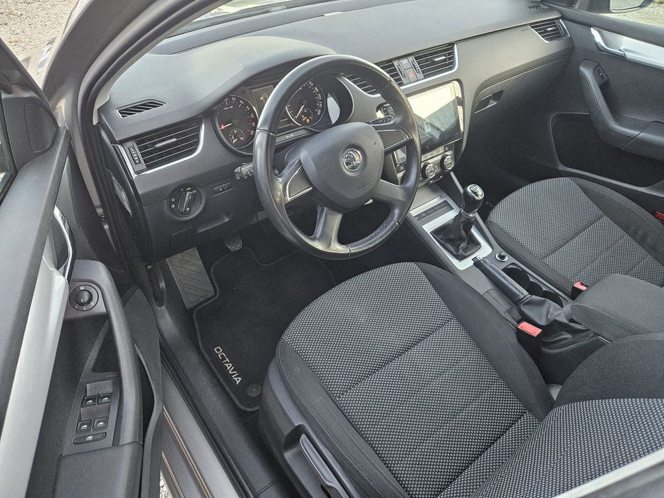 Škoda Octavia 3 ~ 2014, 1.6 Diesel 105 CP/Navi/Sc incalzite/Klima X2/