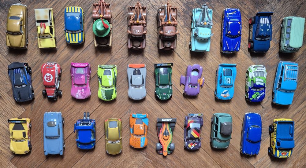 Masinute CARS/ planes de colectie