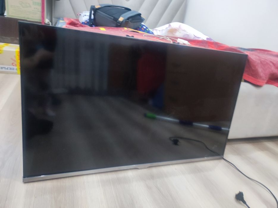 Продам телевизор