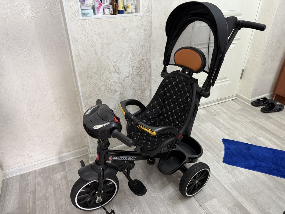 Трехколесный велосипед