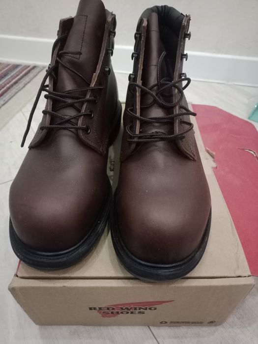 Продам обувь Red wing shoes